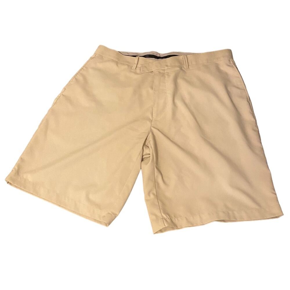 Men's Callaway Size 38 Khaki Golf Shorts